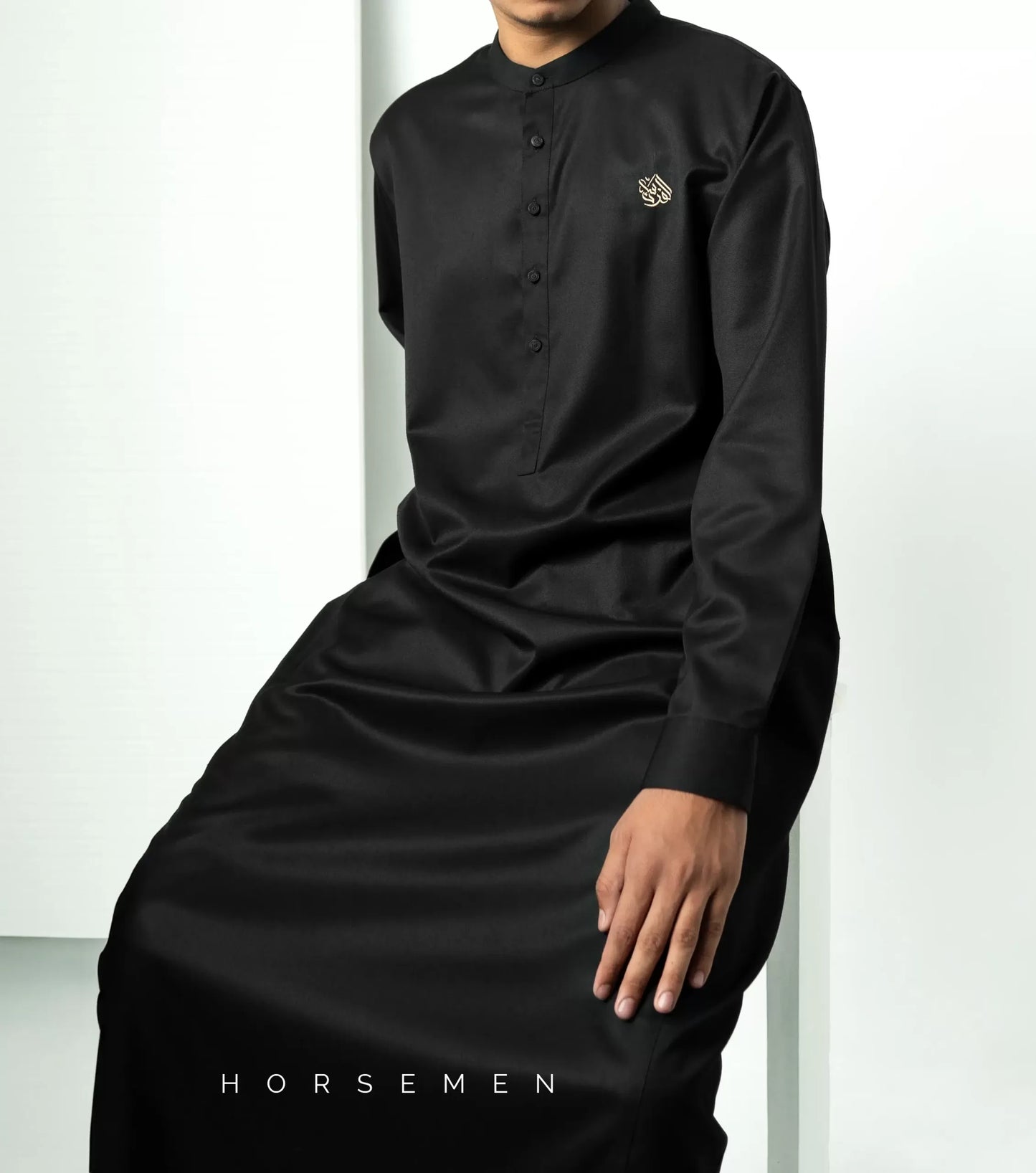 Horsemen Thobe-Jade Black image 0