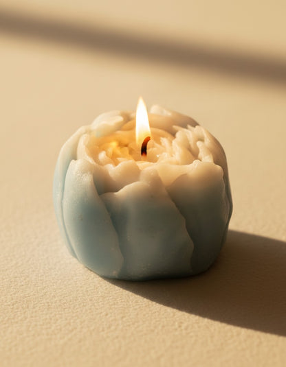 Blue Core Peony Candle Bouquet