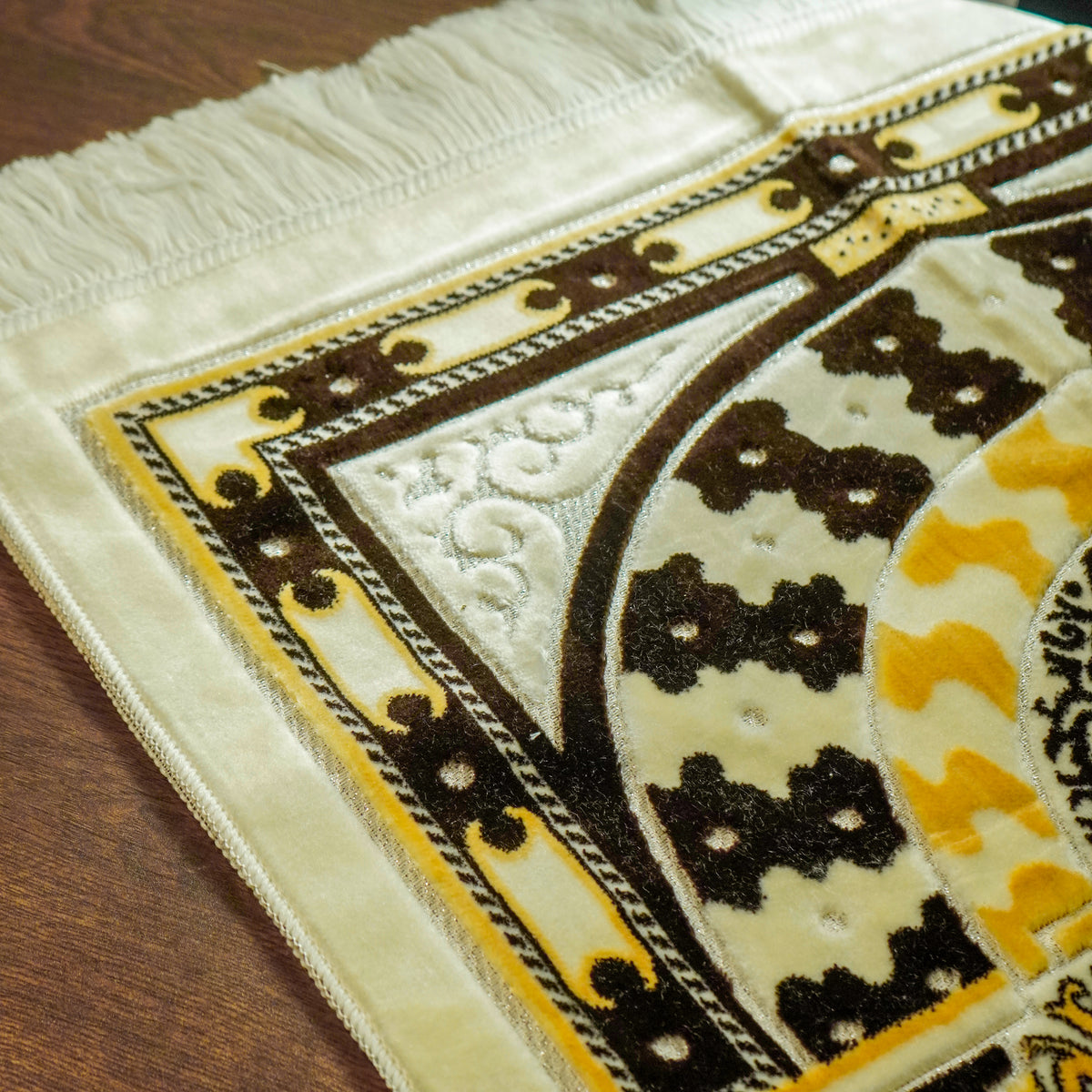 Velvet Premium Prayer Mat