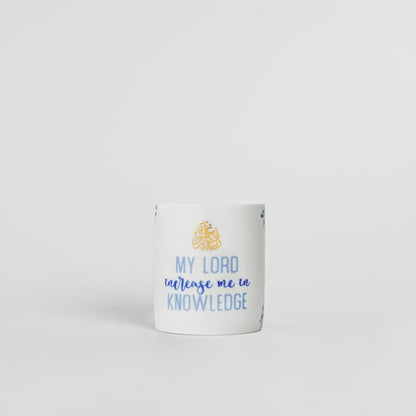 Knowledge Calligraphy Mug